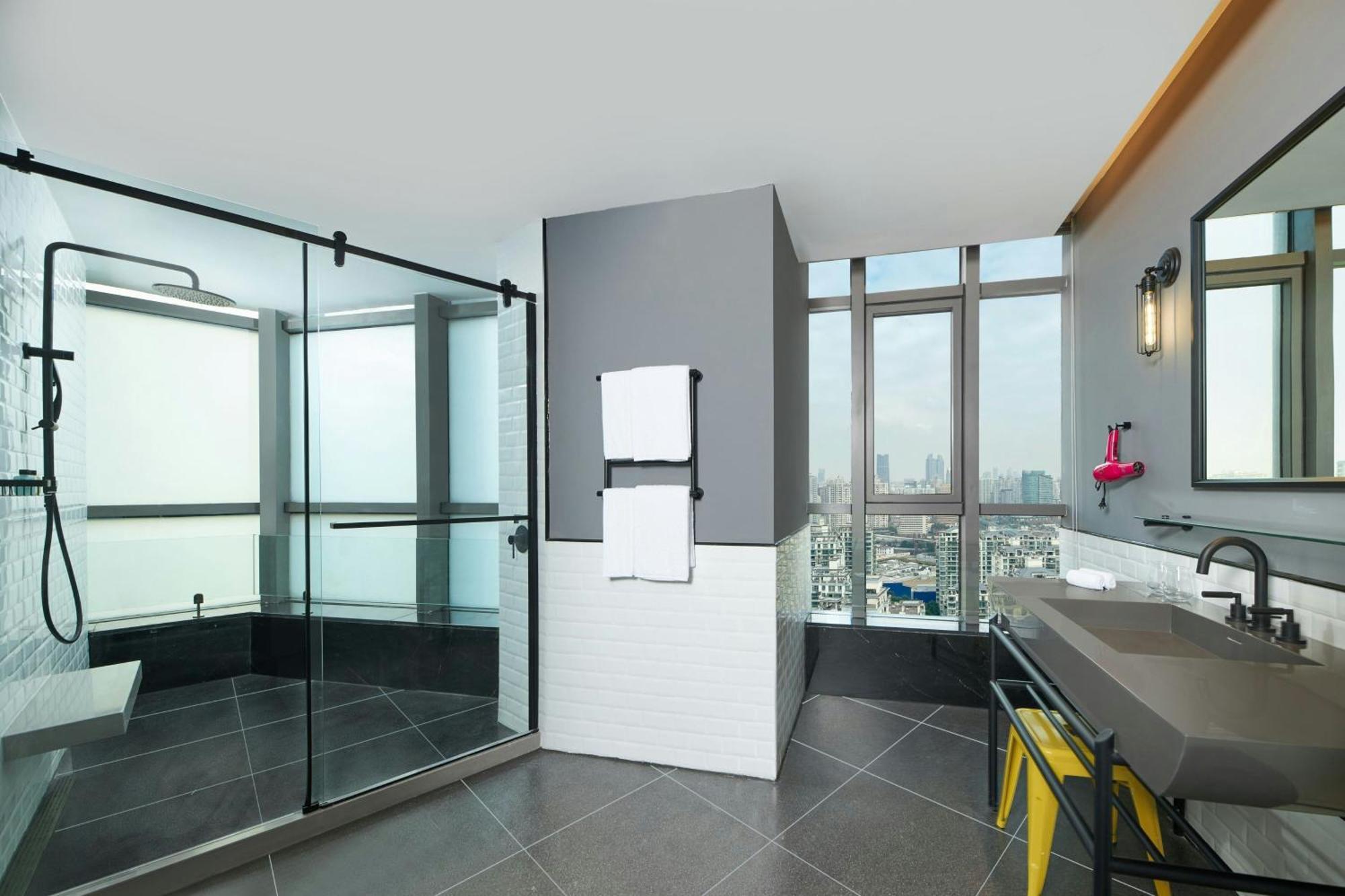 Moxy Shanghai Xuhui Экстерьер фото